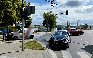 Kolizja na skrzyżowaniu w Olsztynie. Sprawca zapłacił wysoki mandat